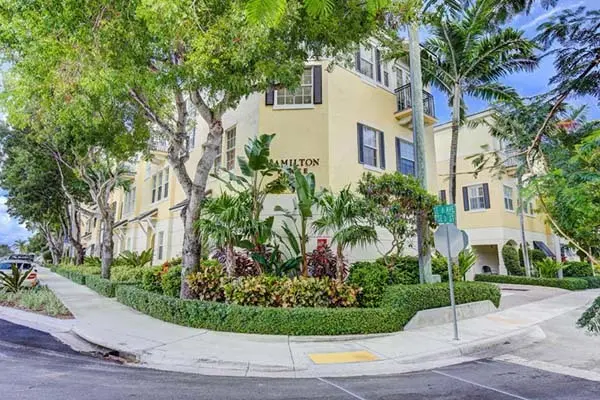 Hamilton Place — Delray beach
