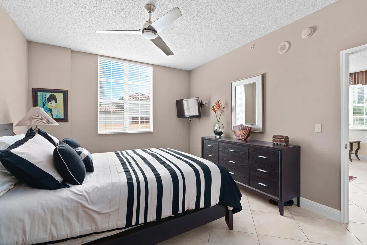 The Tower Condominium at Cityplace Unit 211 photo 10