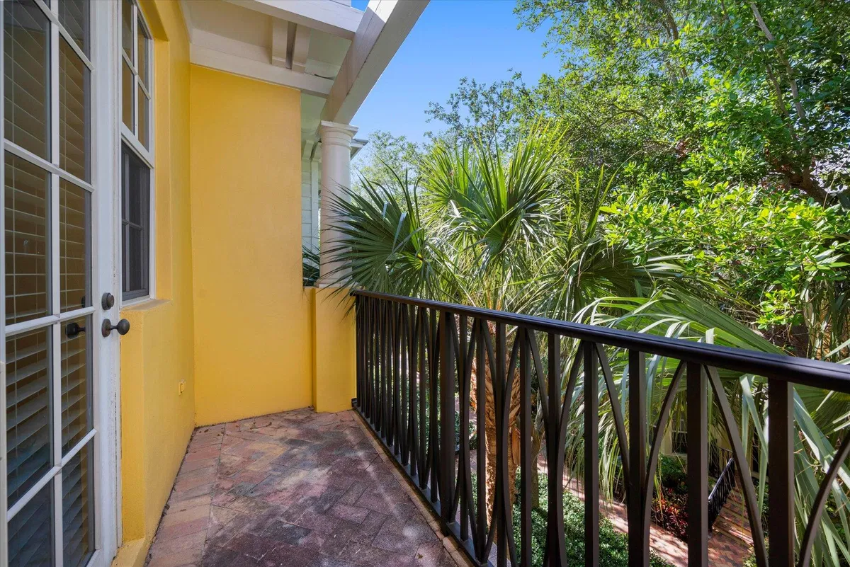 Magnolia Court Residence photo 34