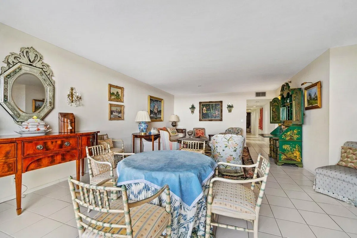 The Plaza of The Palm Beaches Unit 8g photo 13