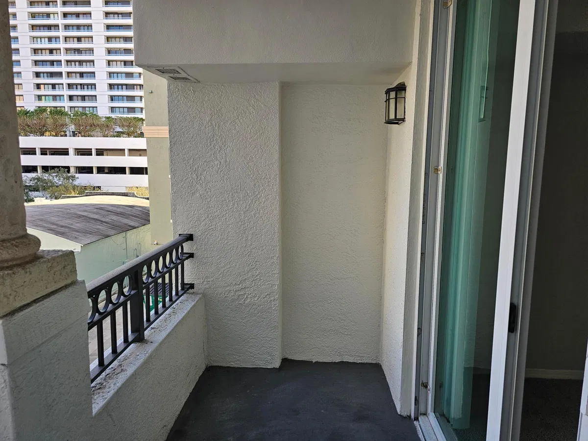 The Prado Unit 350 photo 13