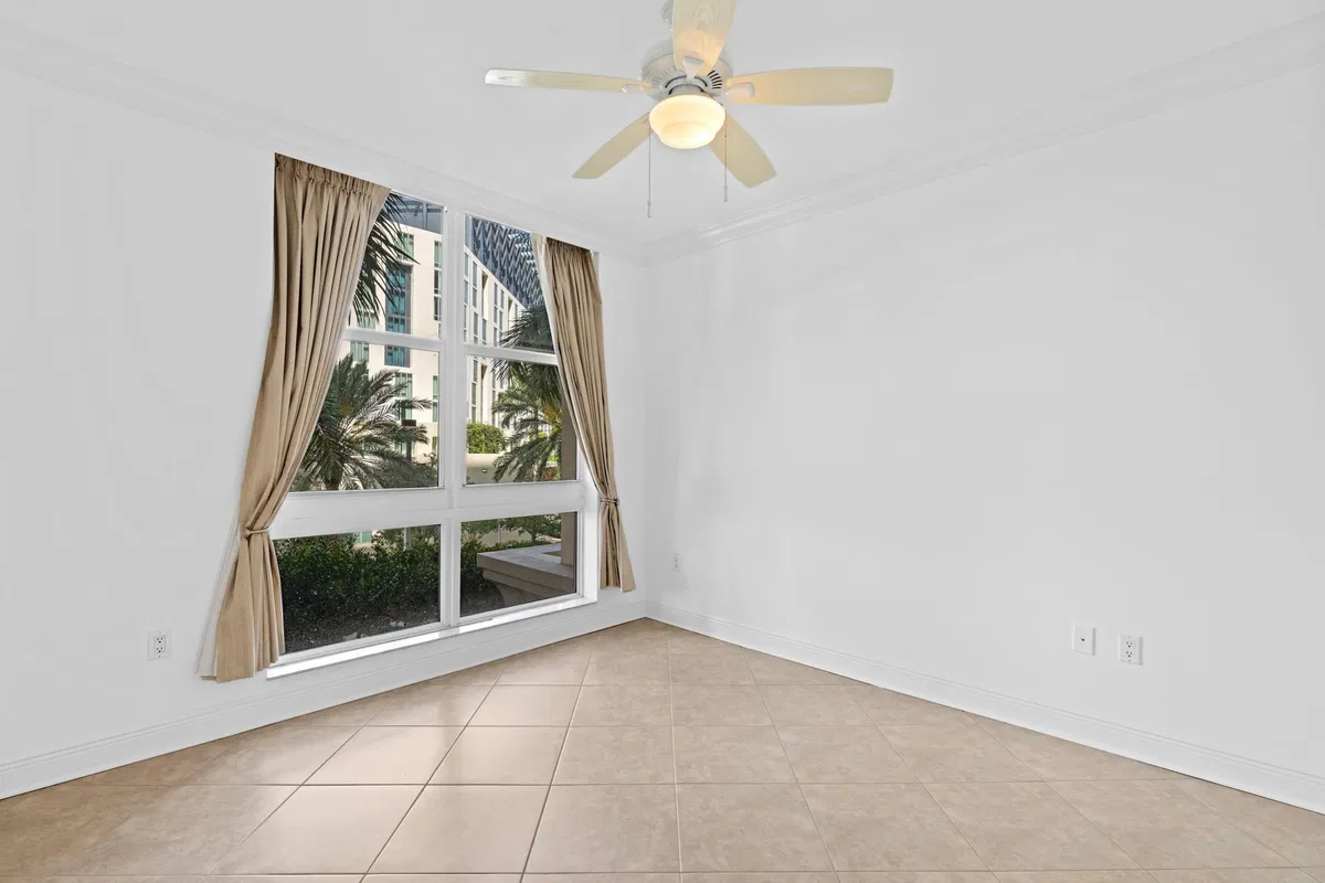 CityPlace South Tower Unit 322 photo 7