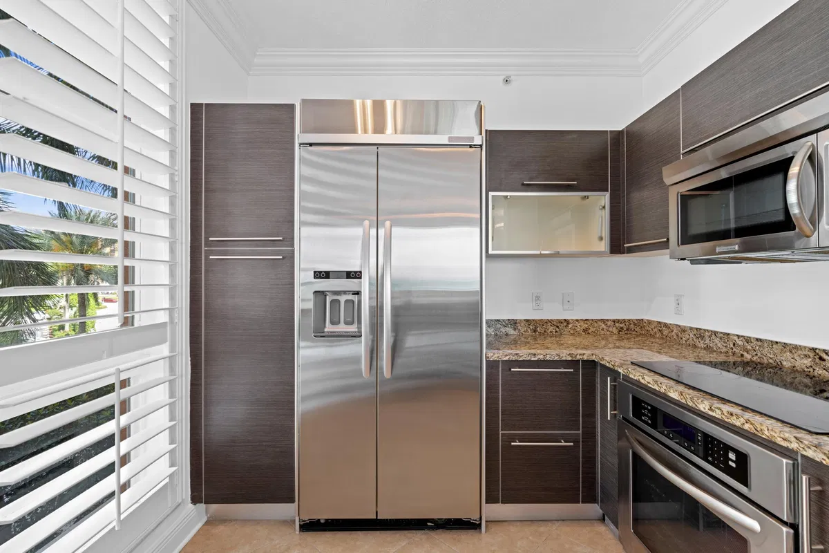 CityPlace South Tower Unit 322 photo 13