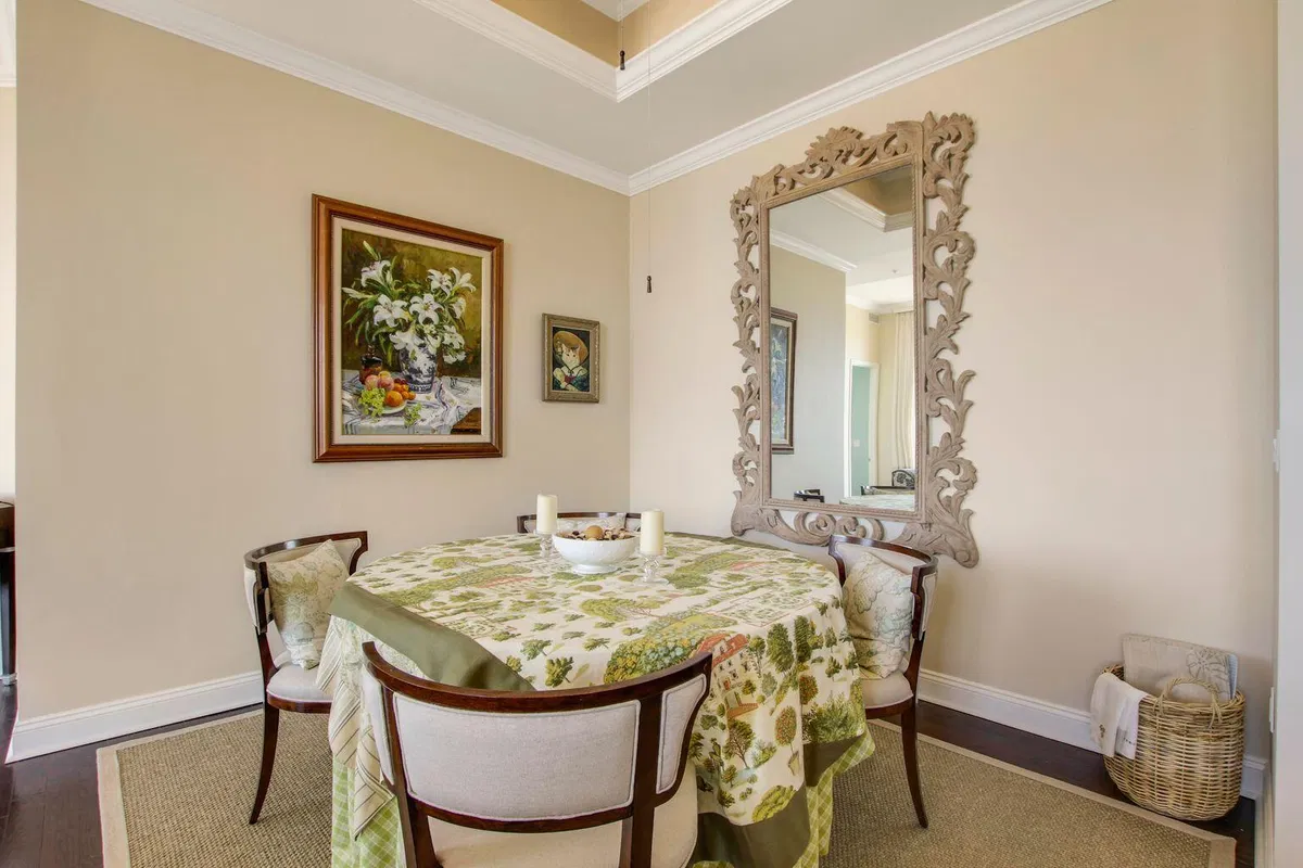 One City Plaza Unit 1602 photo 19