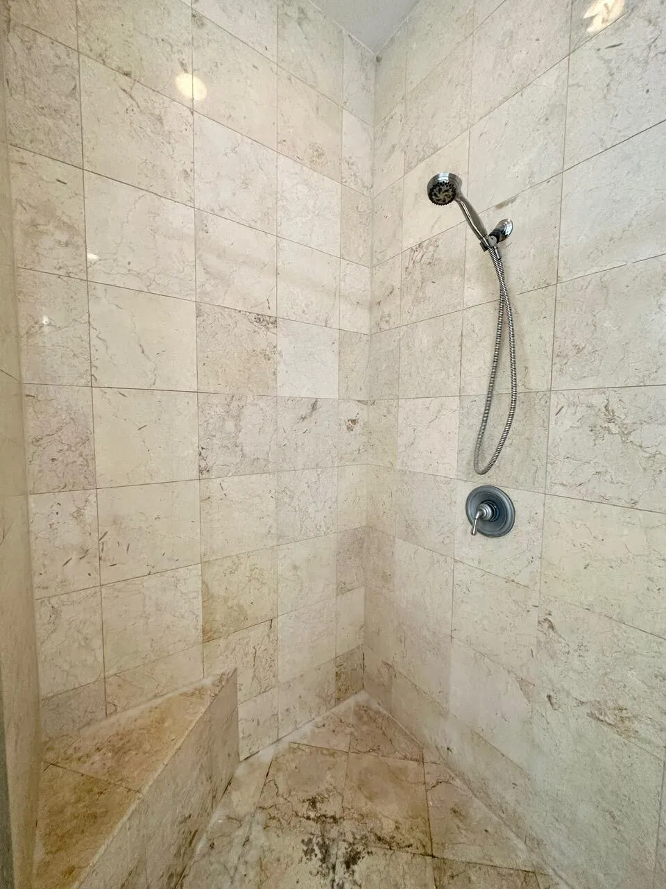 One City Plaza Unit 204 photo 28