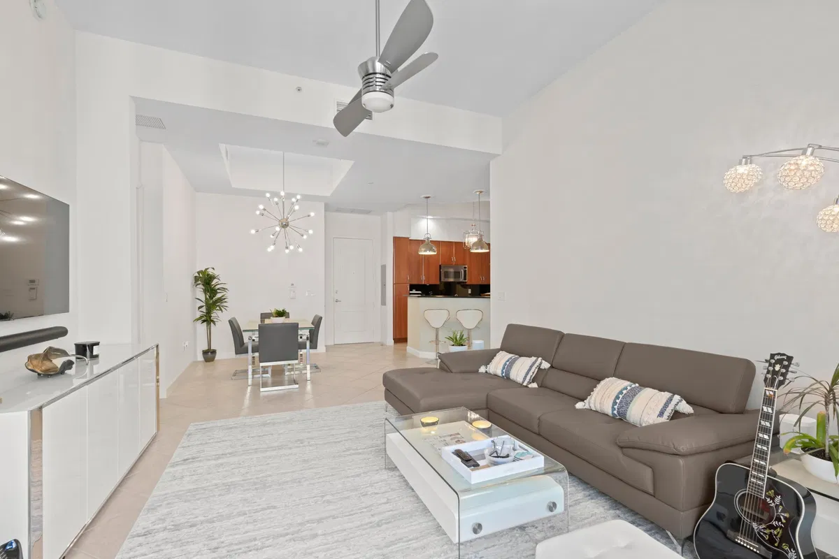 One City Plaza Unit 1621 photo 13