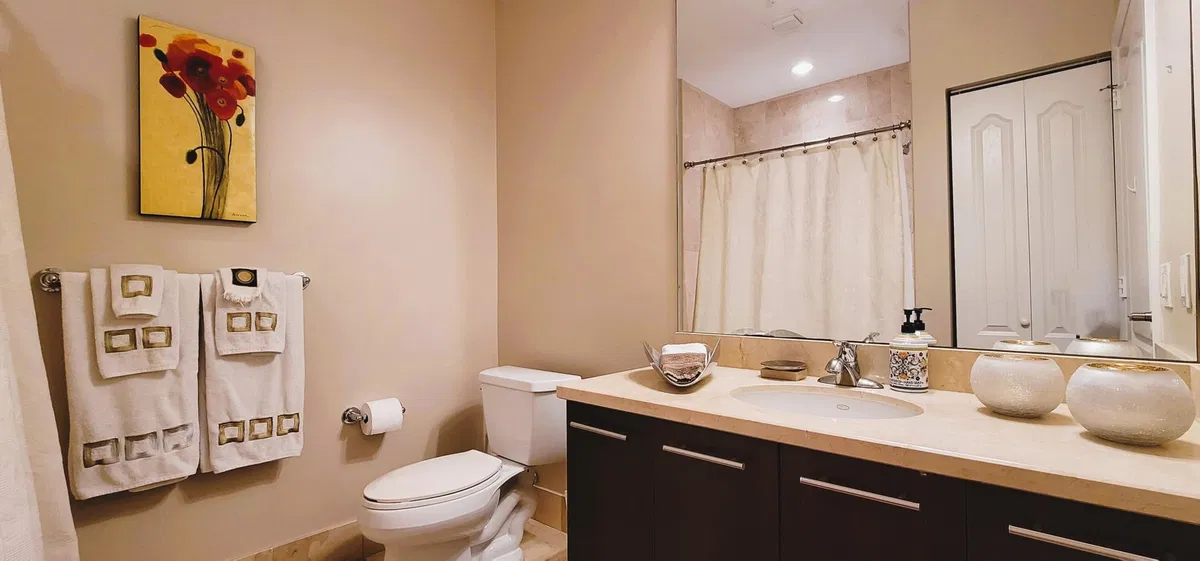 The Whitney Unit 330 photo 13