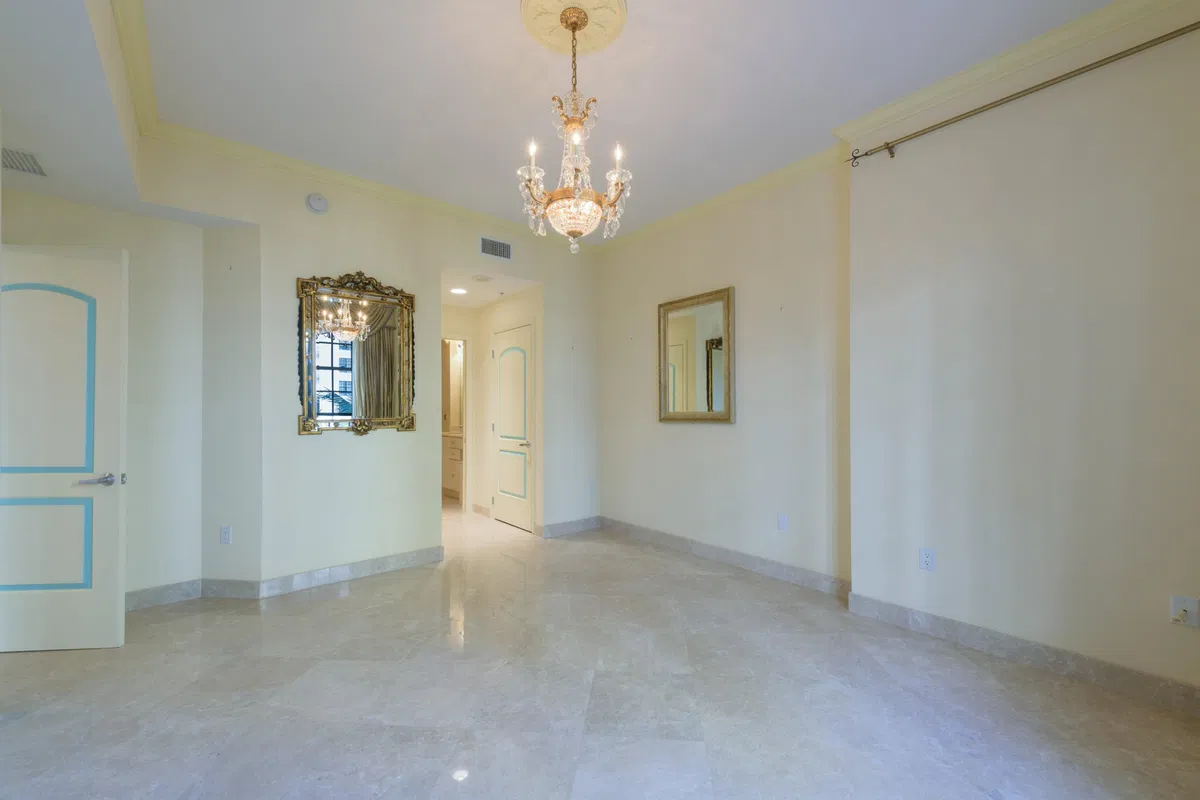 One City Plaza Unit 1027 photo 13