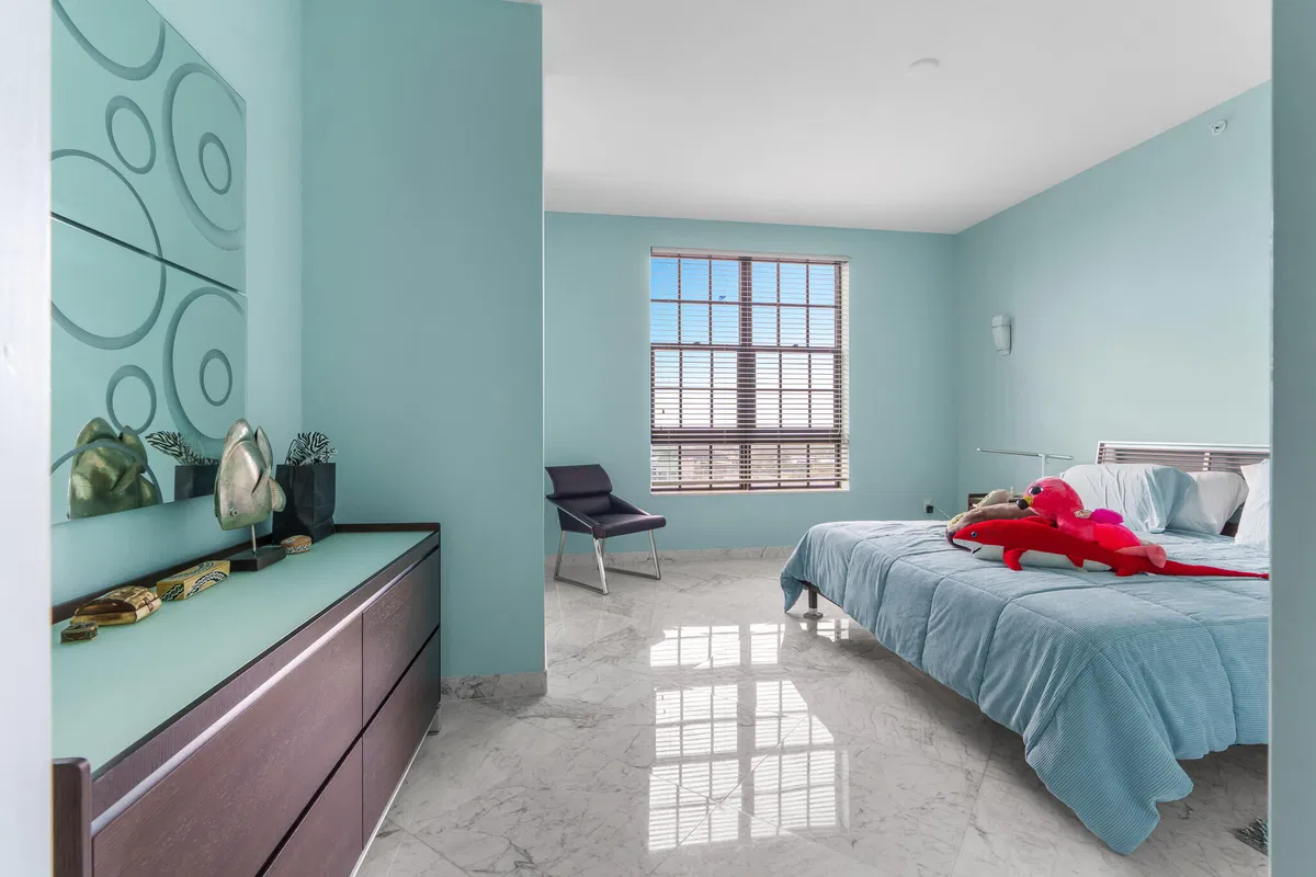 One City Plaza Unit 1203 photo 22