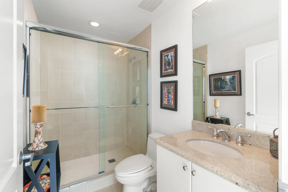 One City Plaza Unit 1203 photo 40