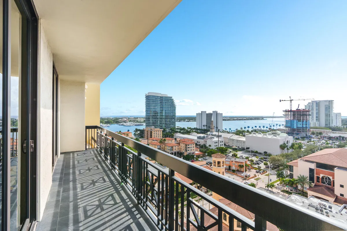 One City Plaza Unit 1203 photo 49