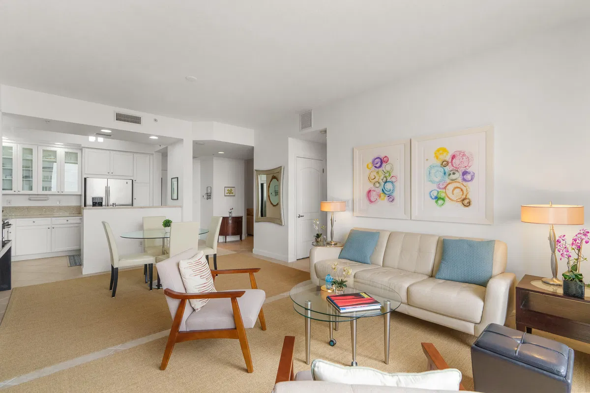 One City Plaza Unit 1002 photo 43