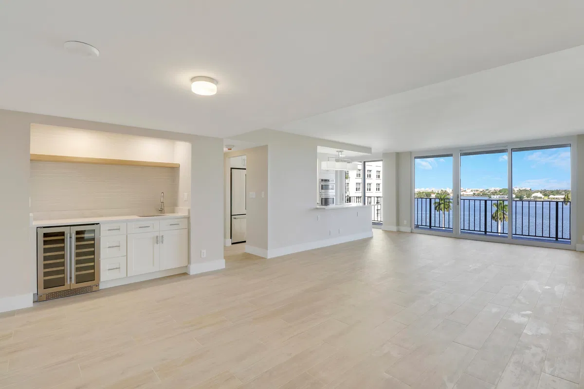 1701 S Flagler Unit 707 photo 13