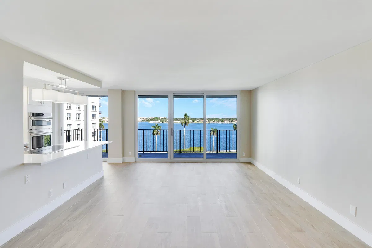 1701 S Flagler Unit 707 photo 16