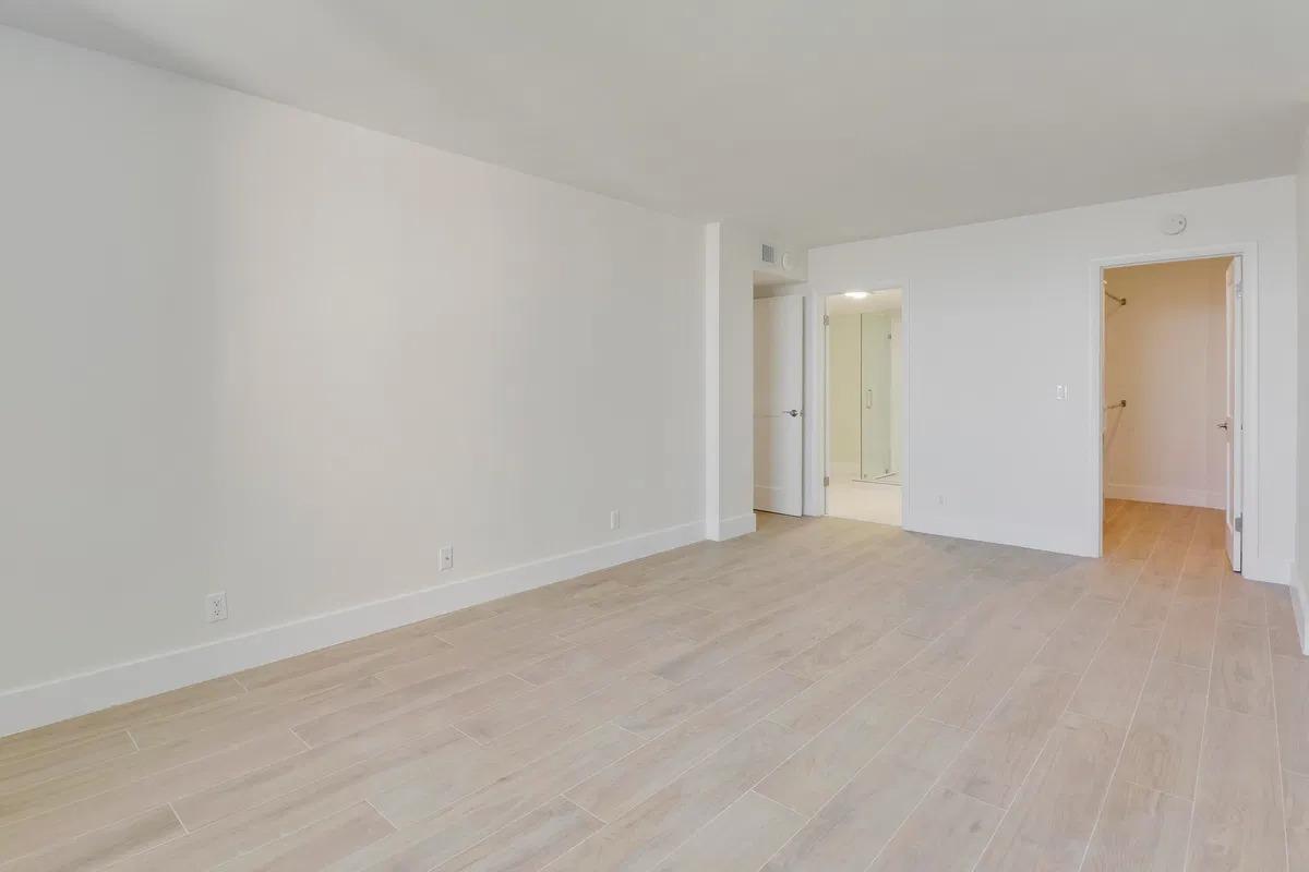 1701 S Flagler Unit 707 photo 31