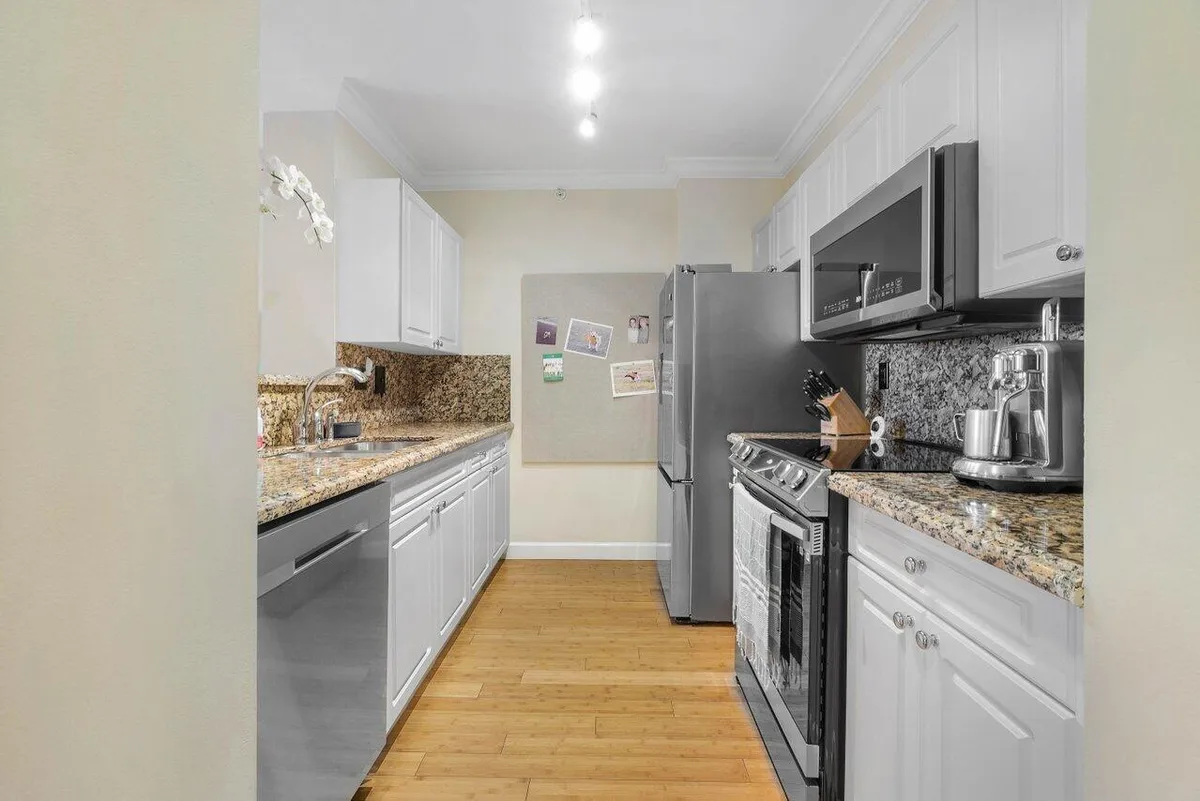 The Tower Condominium at Cityplace Unit 908 photo 10