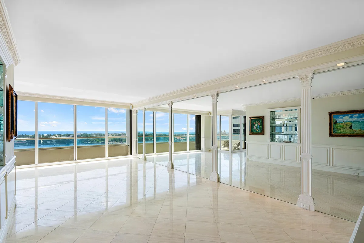 The Plaza of The Palm Beaches Unit 18e photo 10