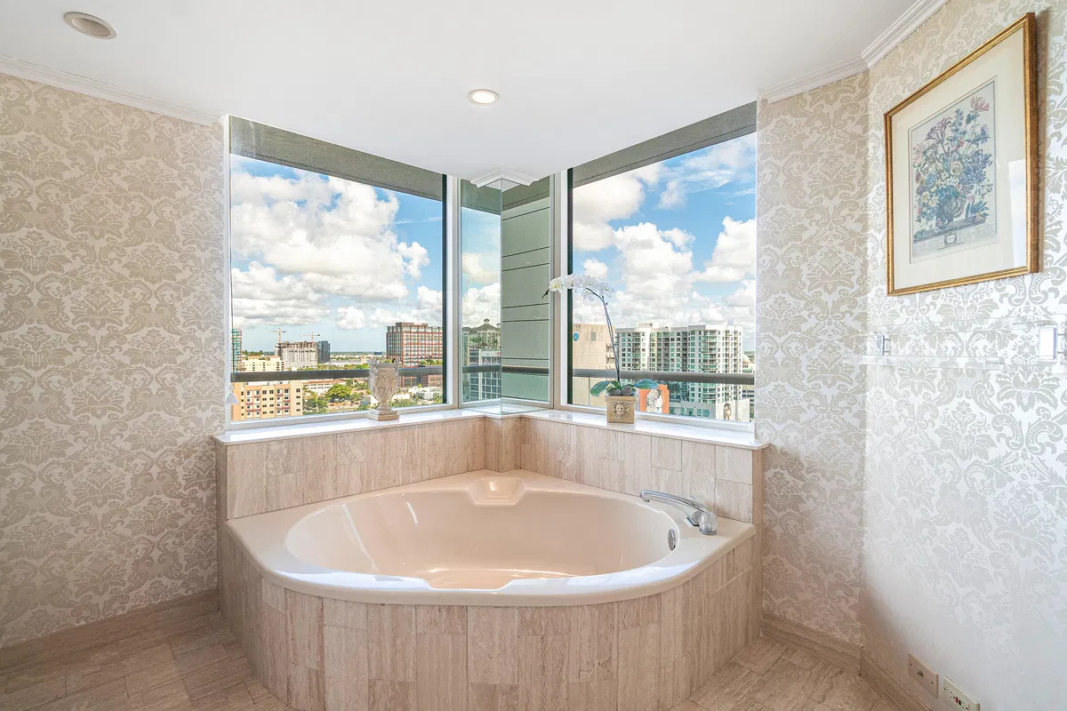 The Plaza of The Palm Beaches Unit 18e photo 55