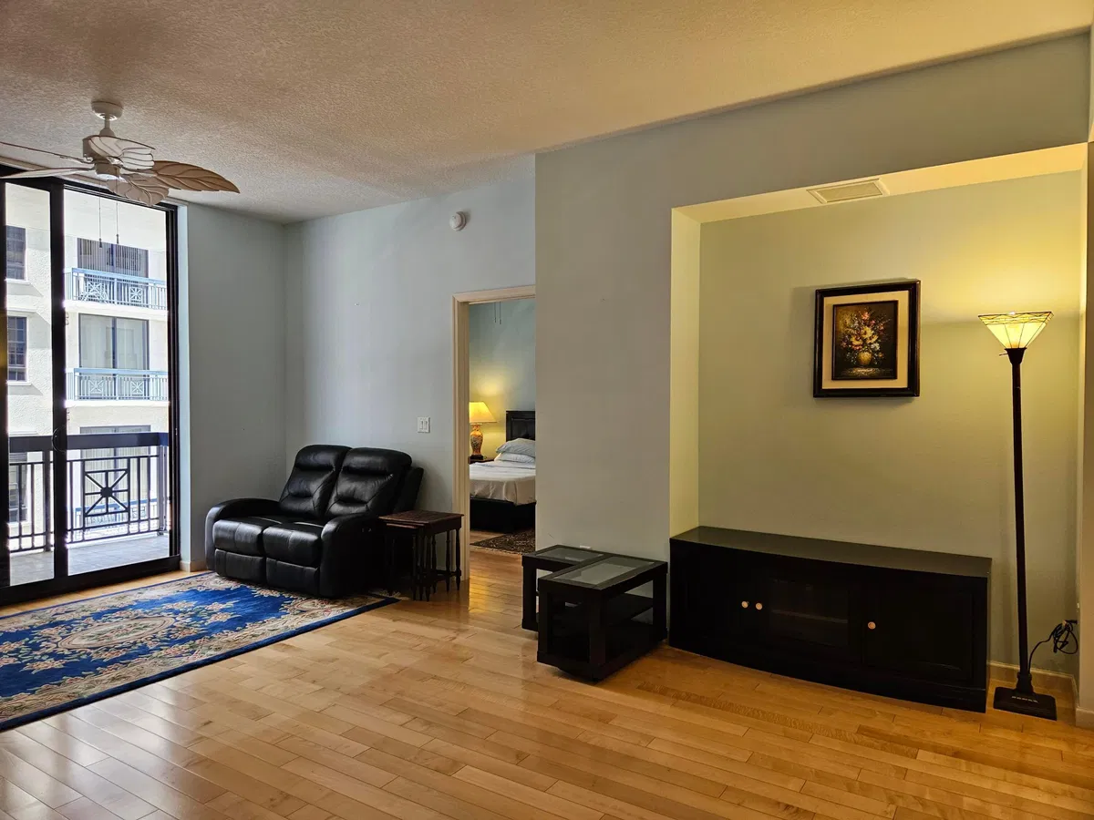 One City Plaza Unit 712 photo 10