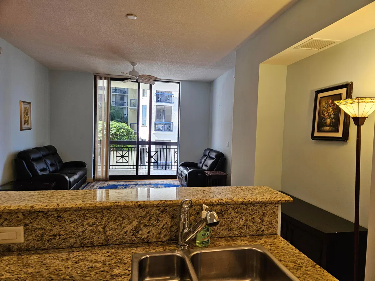 One City Plaza Unit 712 photo 13