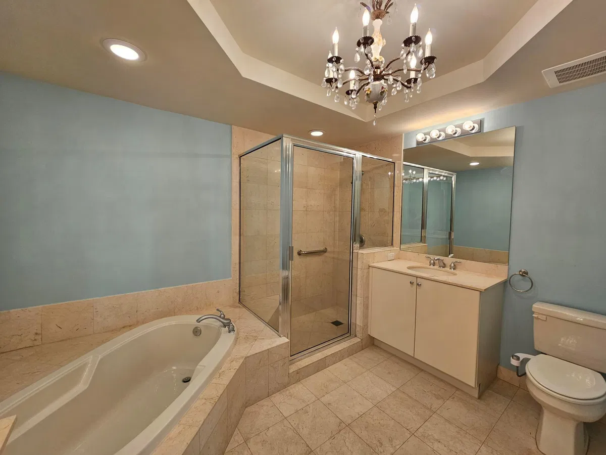 One City Plaza Unit 712 photo 19