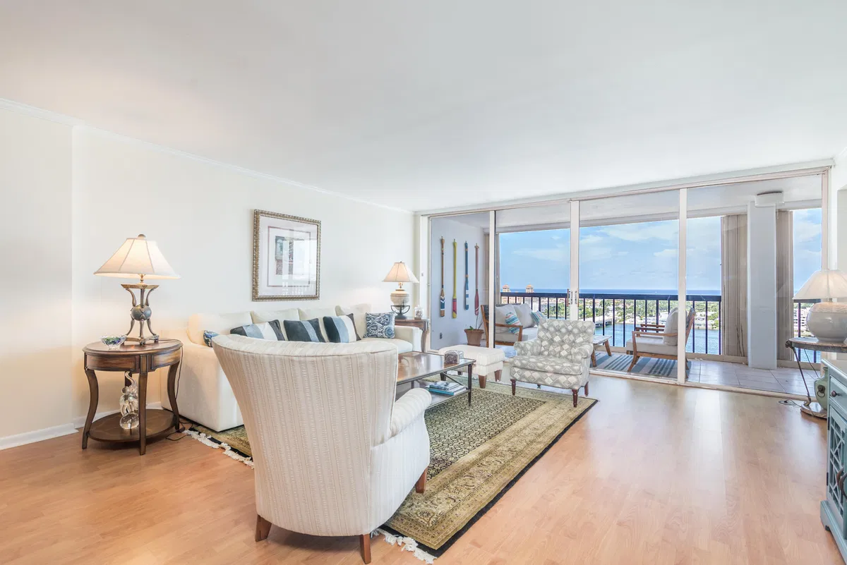 Waterview Towers Unit 2203 photo 4