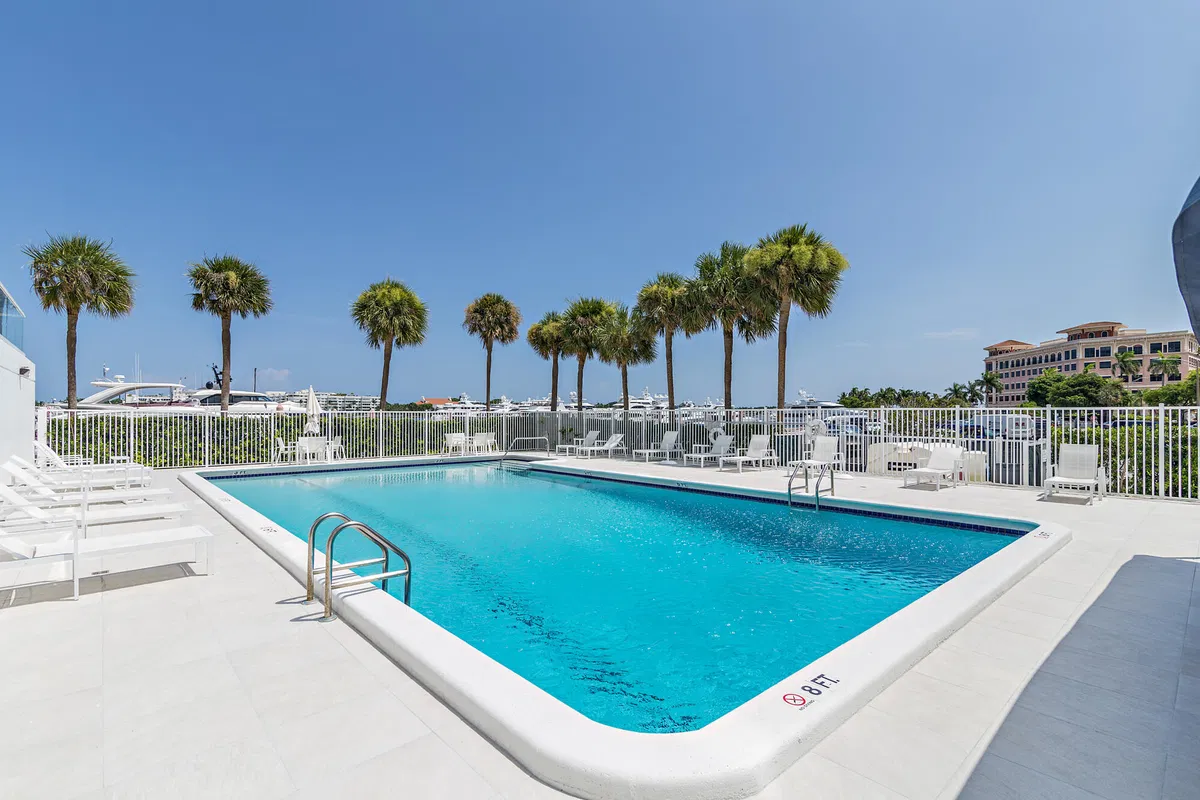 Waterview Towers Unit 1504 photo 22