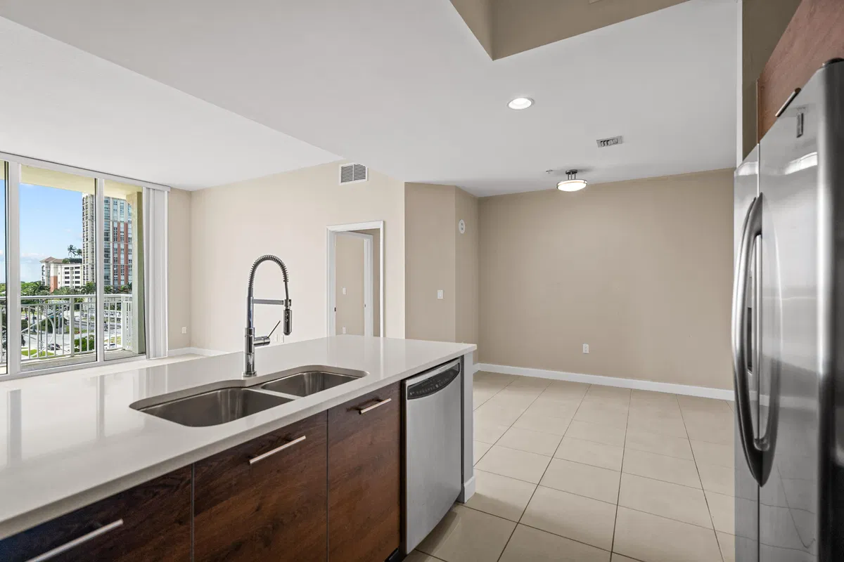 City Palms Unit 525 photo 10