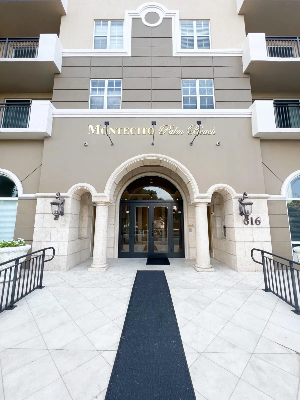 The Montecito Unit 301