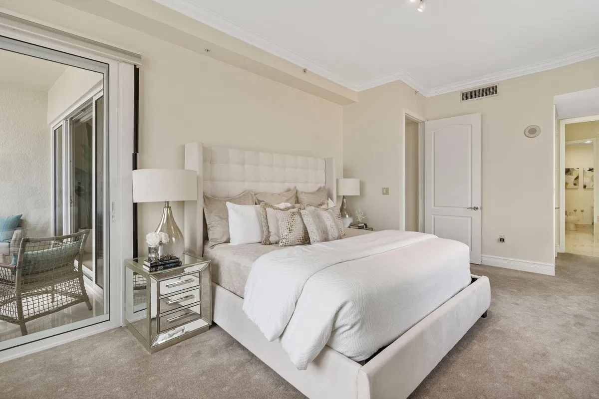 Esplanade Grande Unit 605 photo 13