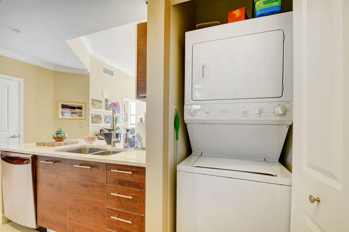 City Palms Unit 1015 photo 10