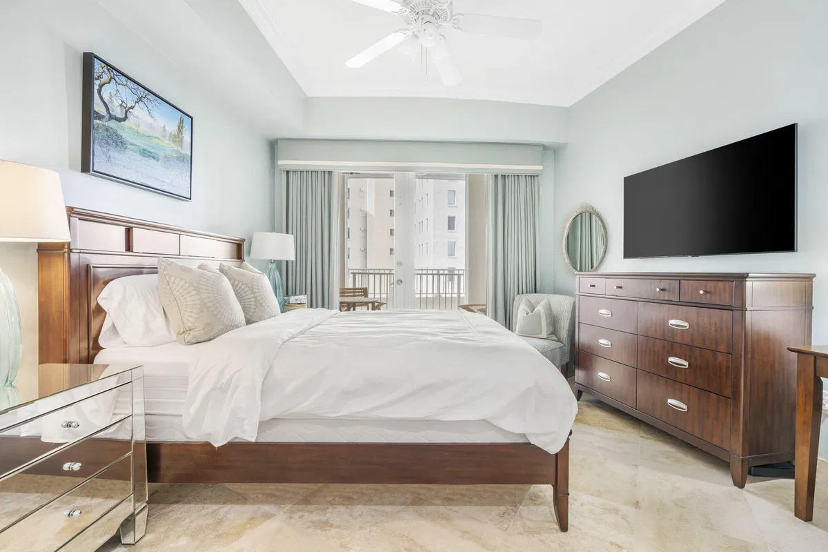Esplanade Grande Unit 503 photo 16