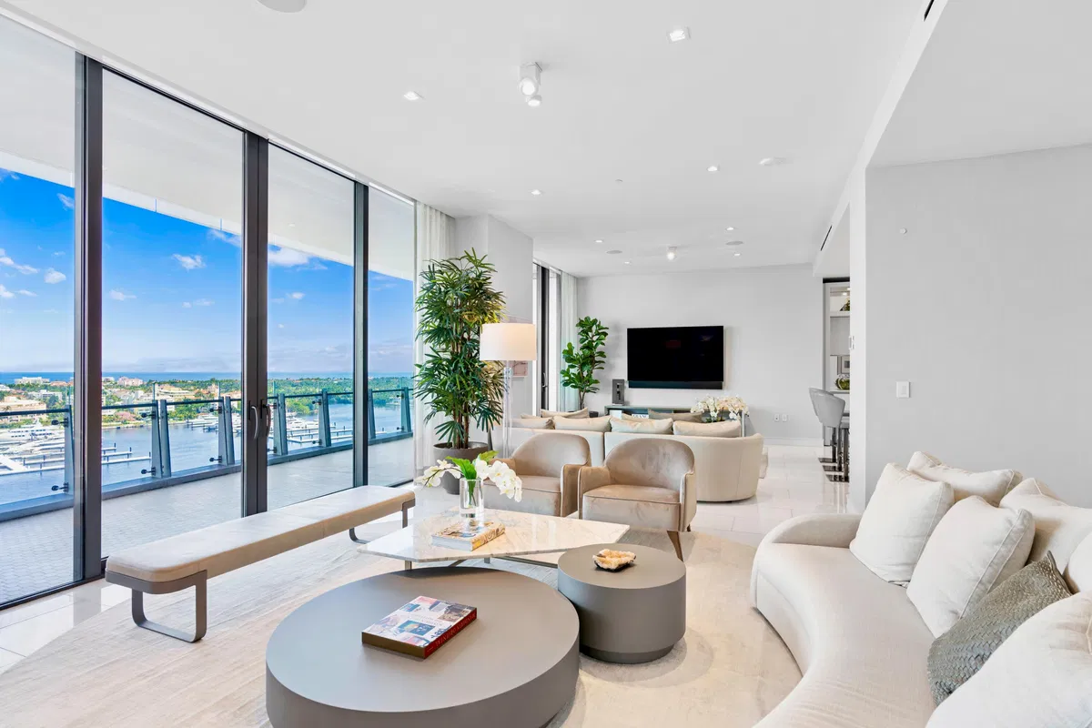 Bristol Palm Beach Unit 1403