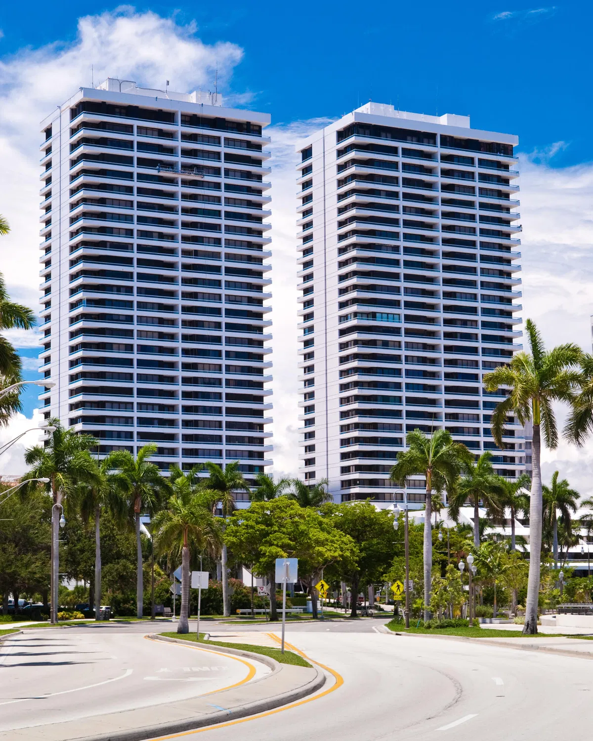 The Plaza of The Palm Beaches Unit 8h photo 19