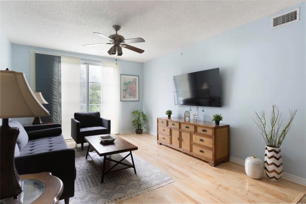 Courtyards in Cityplace Unit 322 photo 10