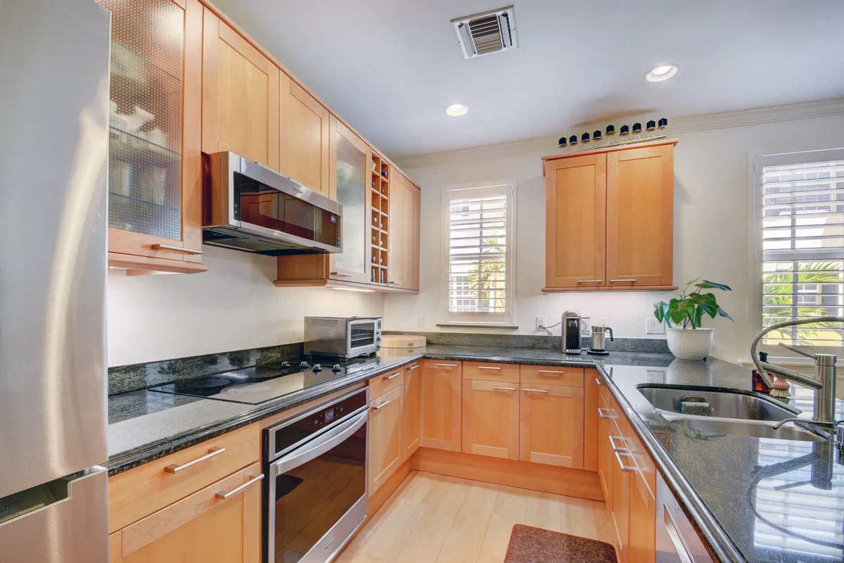 Magnolia Court Residence photo 25