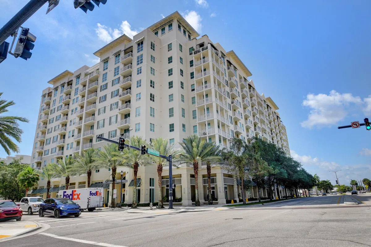 City Palms Unit 631