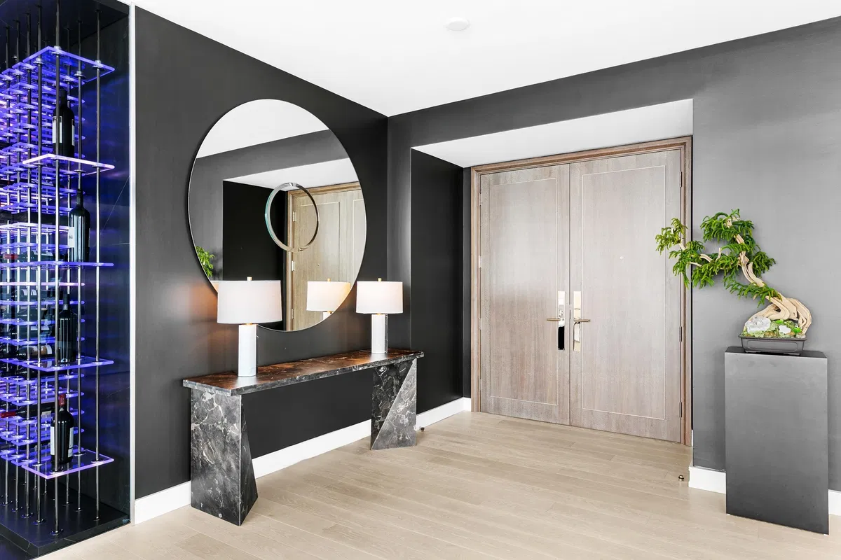 Bristol Palm Beach Unit 804 photo 4