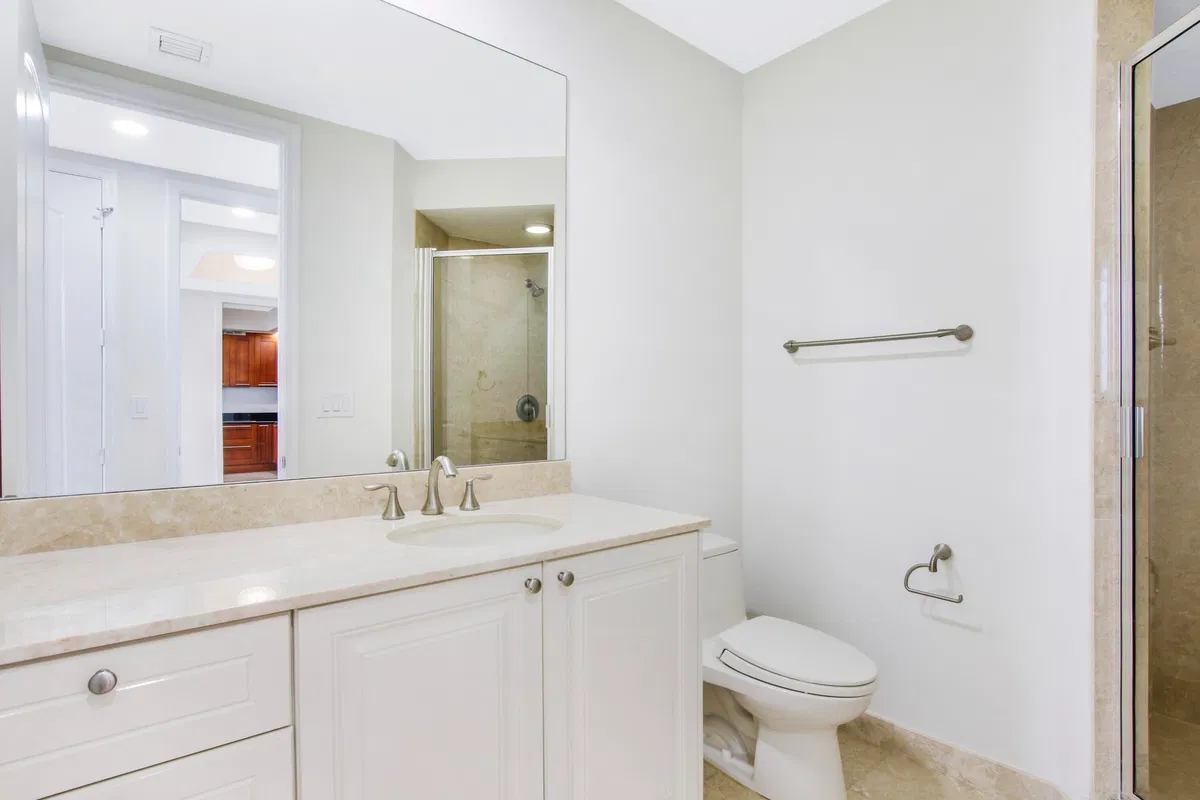 Two City Plaza Unit 1813 photo 25
