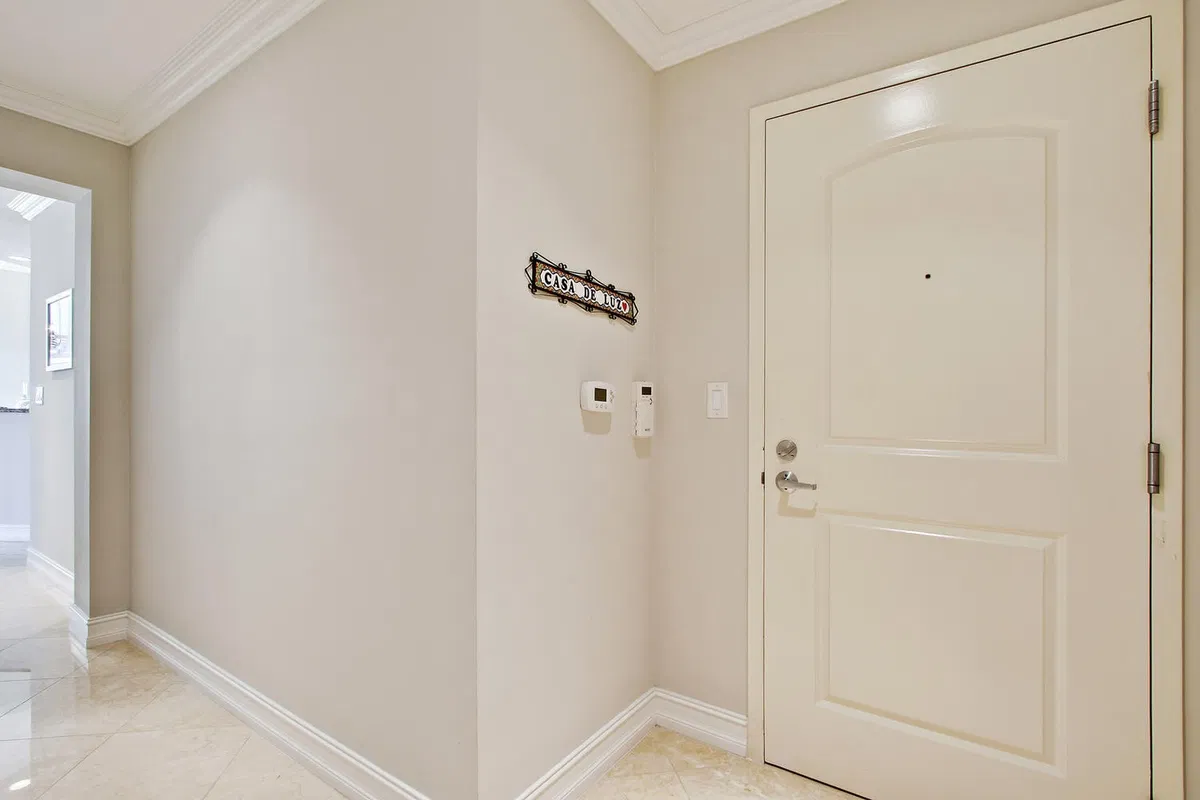 Two City Plaza Unit 1415