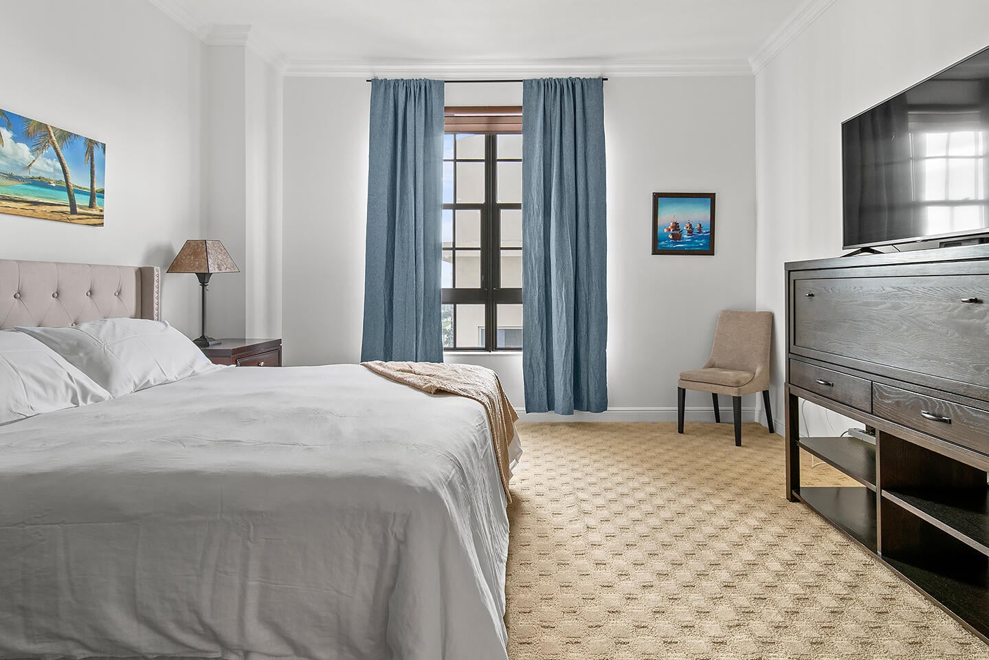 Two City Plaza Unit 1424 photo 13