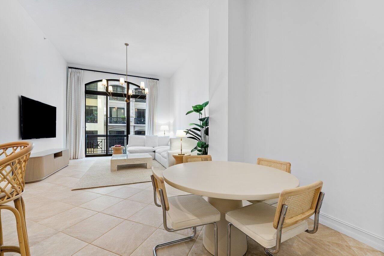 Two City Plaza Unit 310 photo 4