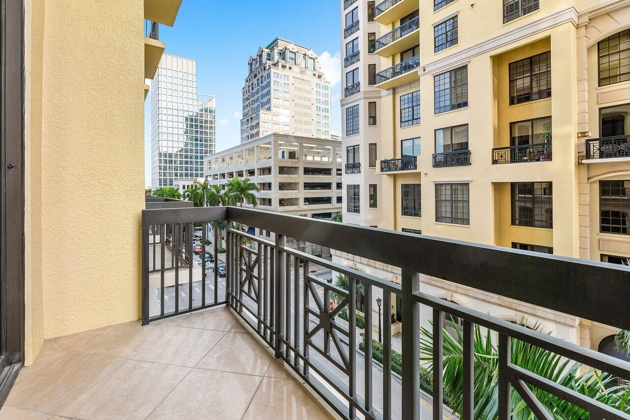 Two City Plaza Unit 310 photo 25