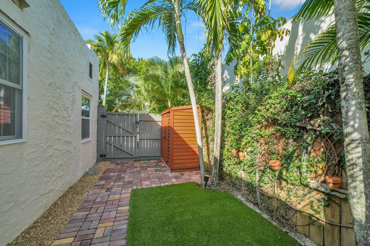 Grandview Heights Residence photo 40