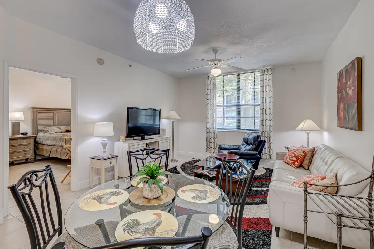 Courtyards in Cityplace Unit 112 photo 7