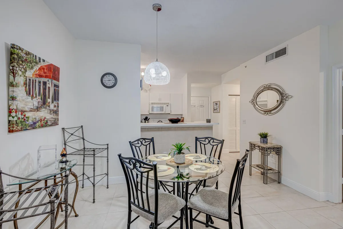 Courtyards in Cityplace Unit 112 photo 13
