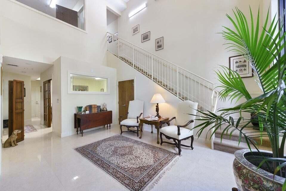 Two City Plaza Unit 117