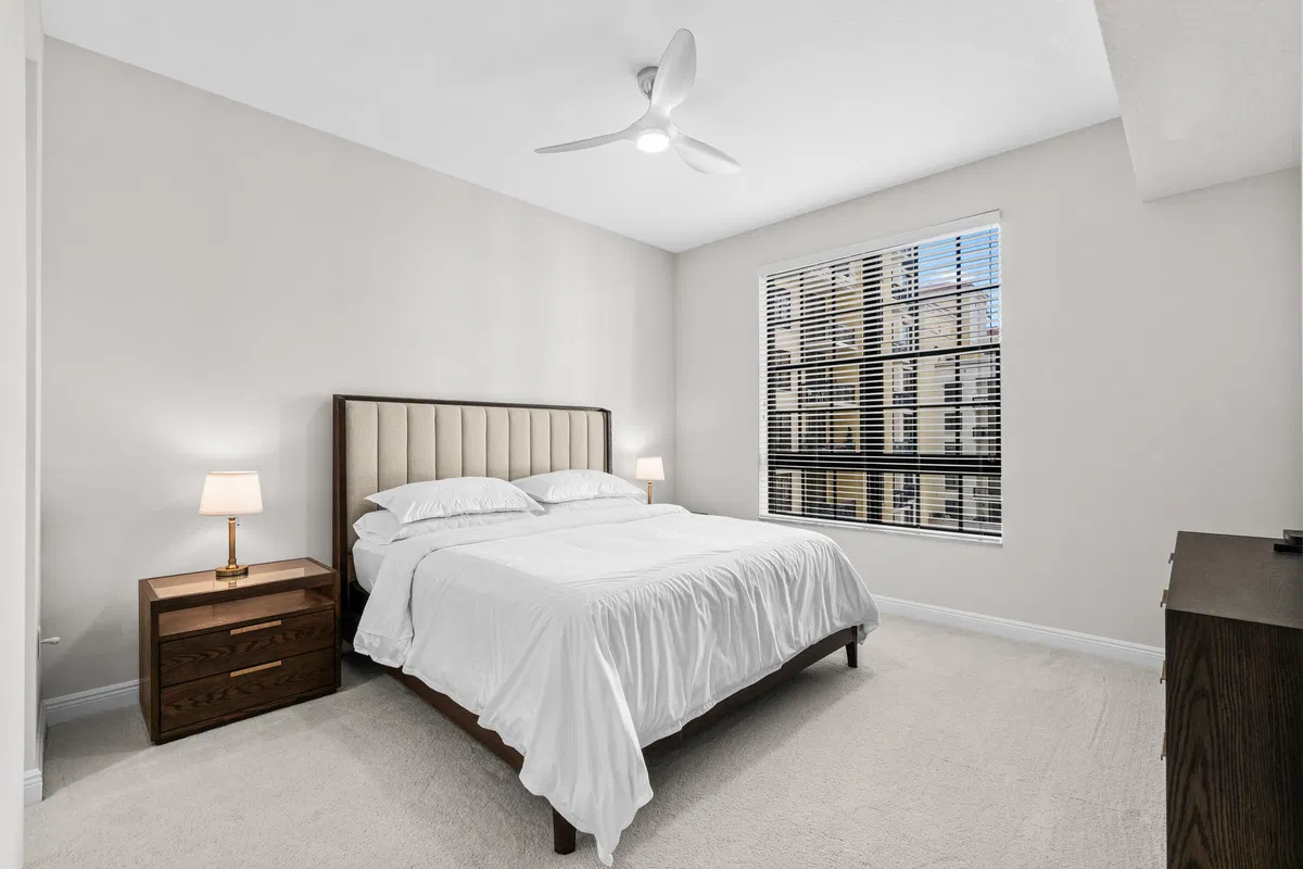 Two City Plaza Unit 1209 photo 13