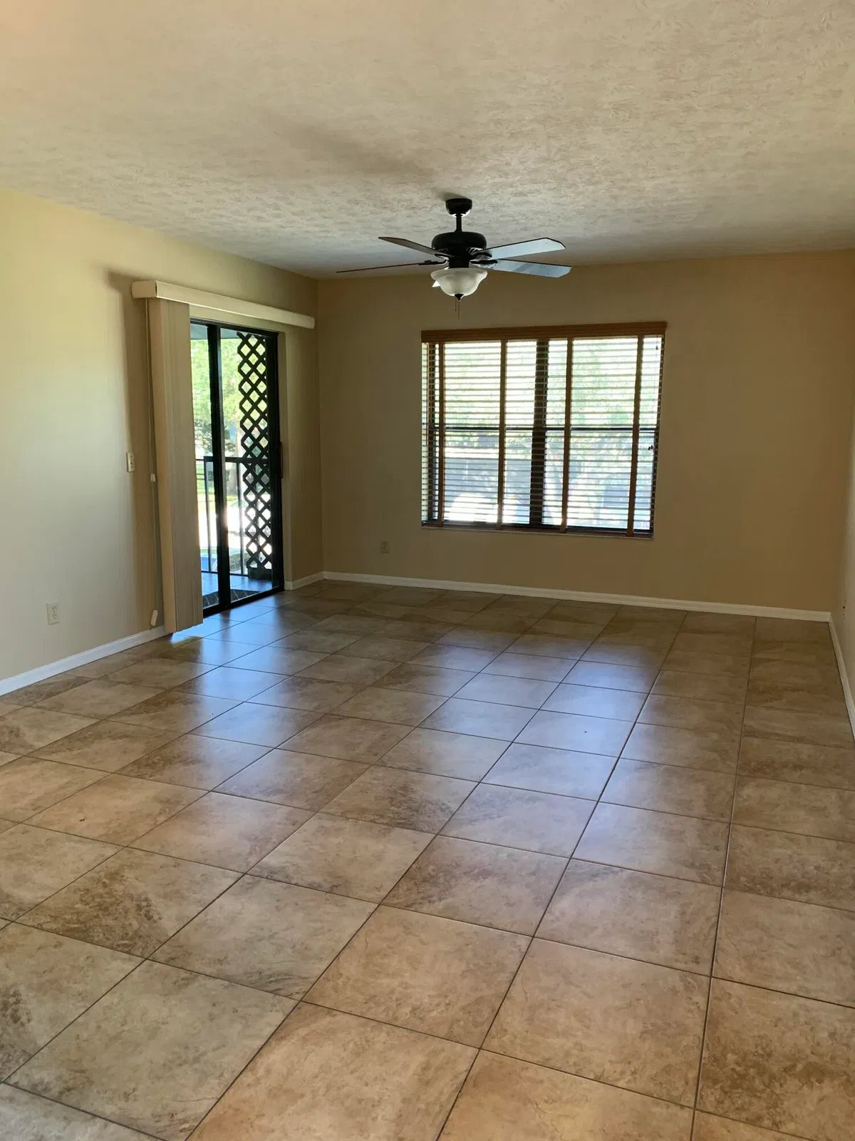  Residence photo 10