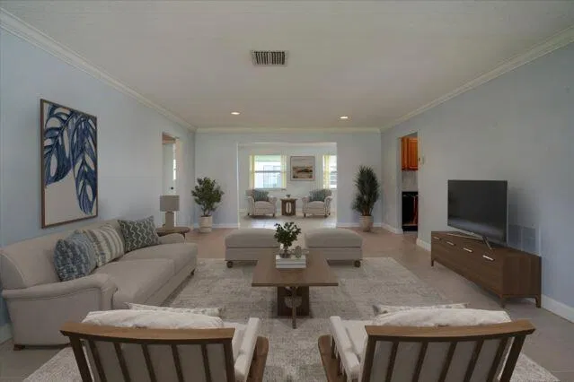 Residence photo 7